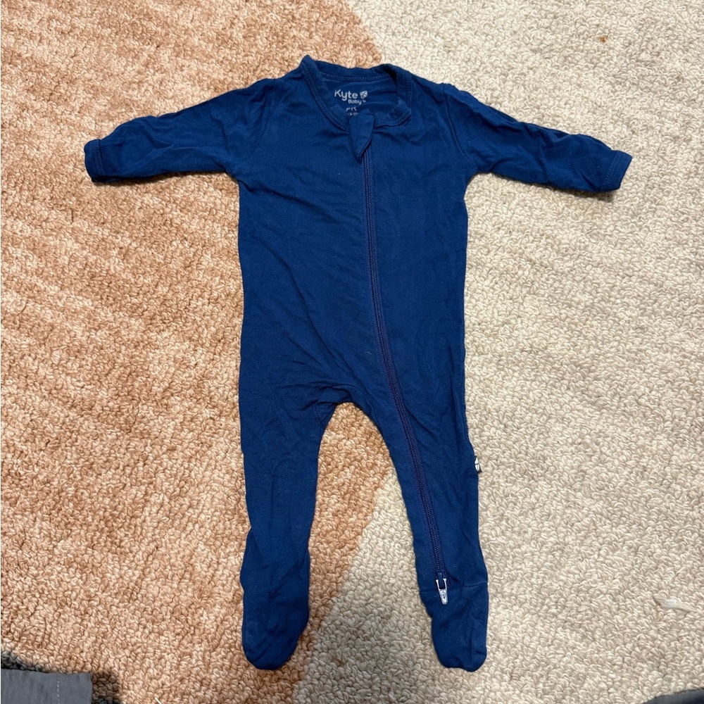 Kyte BABY Navy Blue Footie One-Piece Zipper Pajama PR